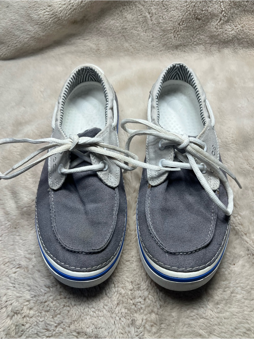 Crocs mens size 7 boat shoes